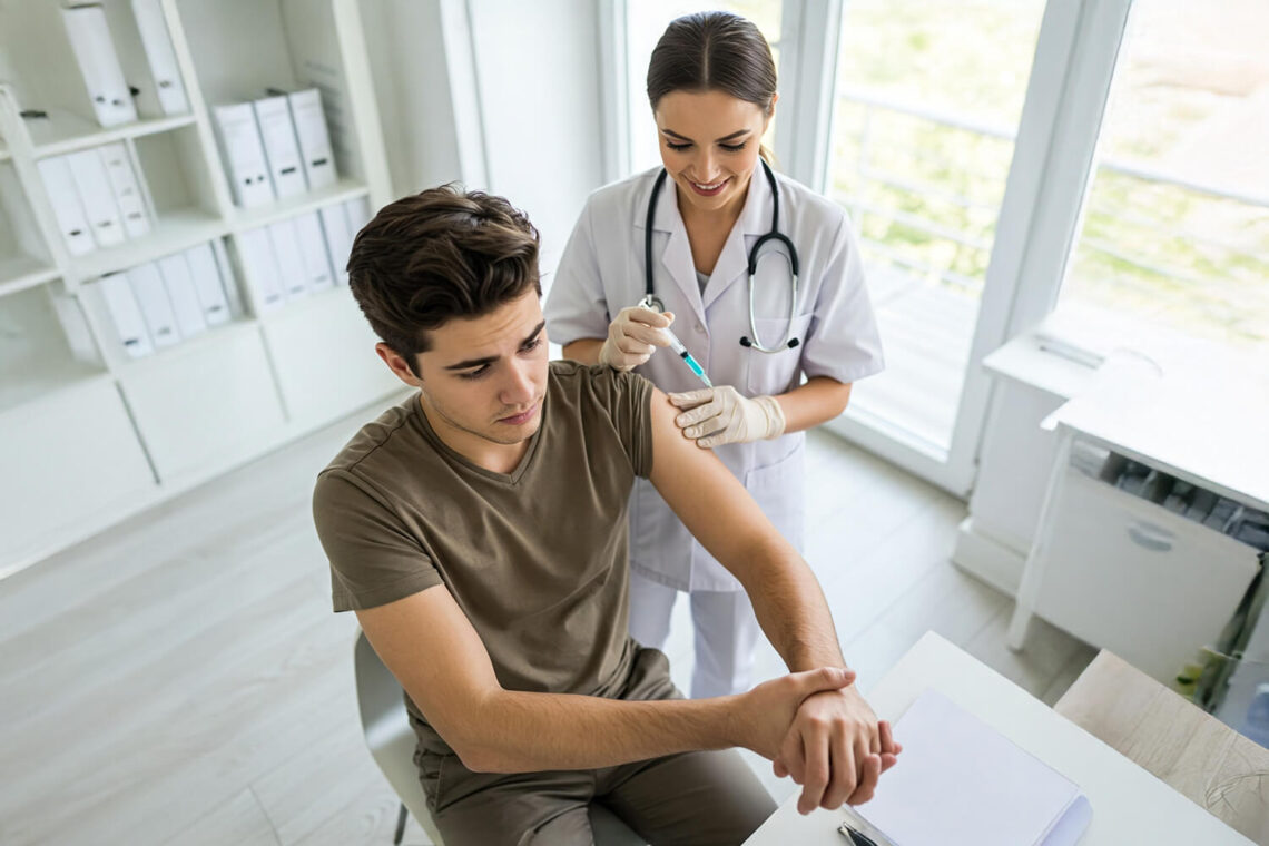 Vacciner dans le même bras ou changer&nbsp;?