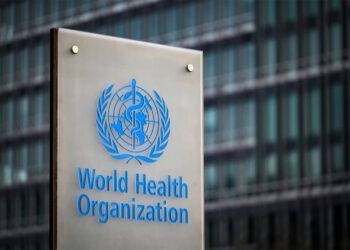 La lutte contre l'ingérence des lobbies industriels dans les politiques de santé publique pour réduire la mortalité liée aux maladies non transmissibles.