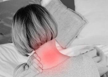Des équipes de la VUB et de l'UGent ont enrôlé 123 sujets souffrant à la fois de douleurs cervicales ou lombaires chroniques (3 mois minimum) et d'insomnies.