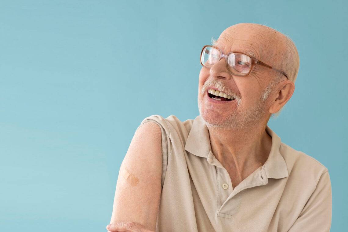 Découvrez pourquoi la vaccination antigrippale reste essentielle pour les personnes âgées en Belgique et comment nous pouvons améliorer notre couverture vaccinale.