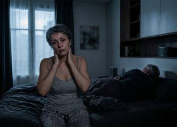 Somnologie en gynaecologische endocrinologie: meta-analyse van gerandomiseerde gecontroleerde onderzoeken door de ULB naar de effectiviteit van cognitieve therapie versus hormoonbehandeling voor menopauzale insomnie.