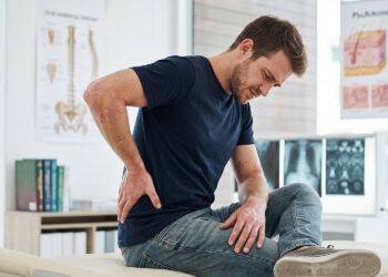 Rhumatologie et imagerie médicale&nbsp;: schématisation des critères diagnostiques et de la prévalence de l'atteinte axiale dans le rhumatisme psoriasique (étude AXIS).